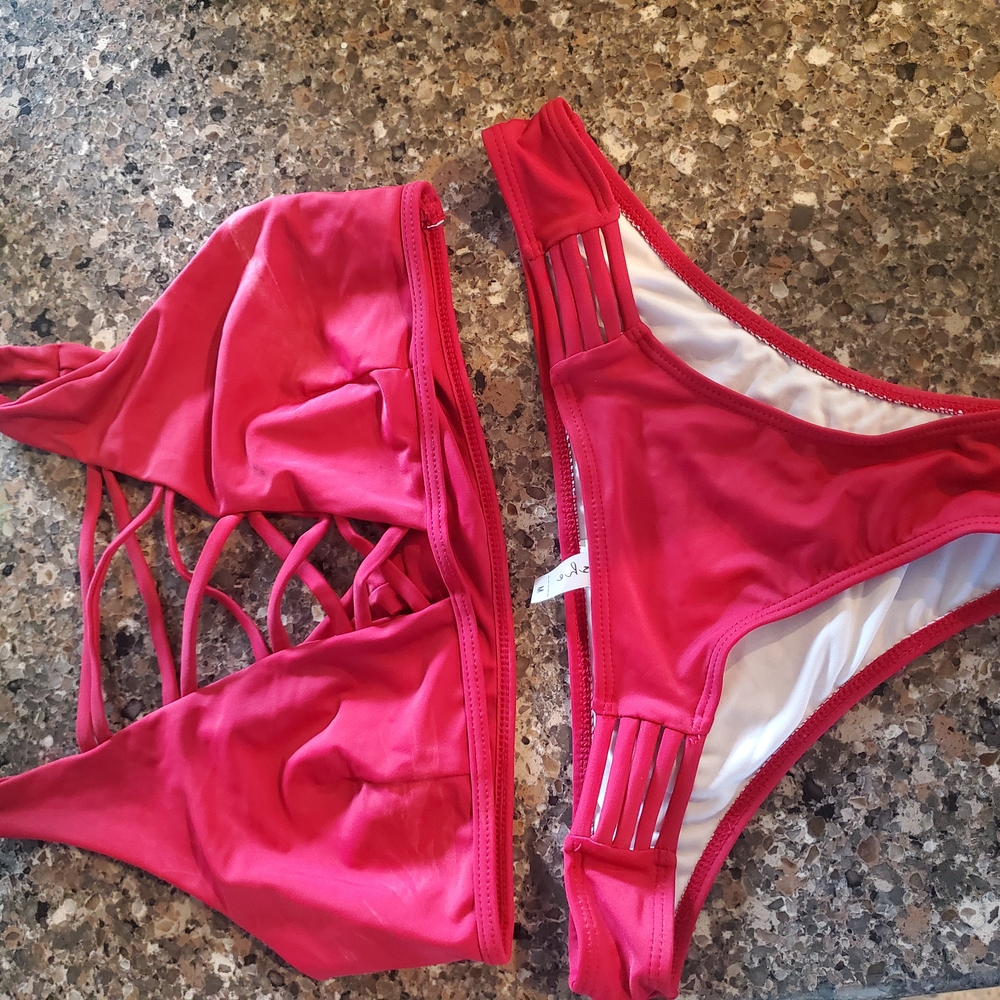 Red Women's Cupshe Swimwear Set Size M